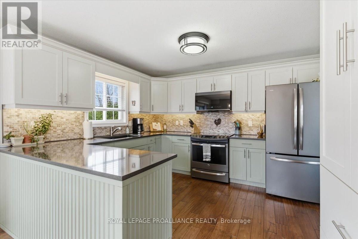 80 WHISPERING WOODS DRIVE Image 20