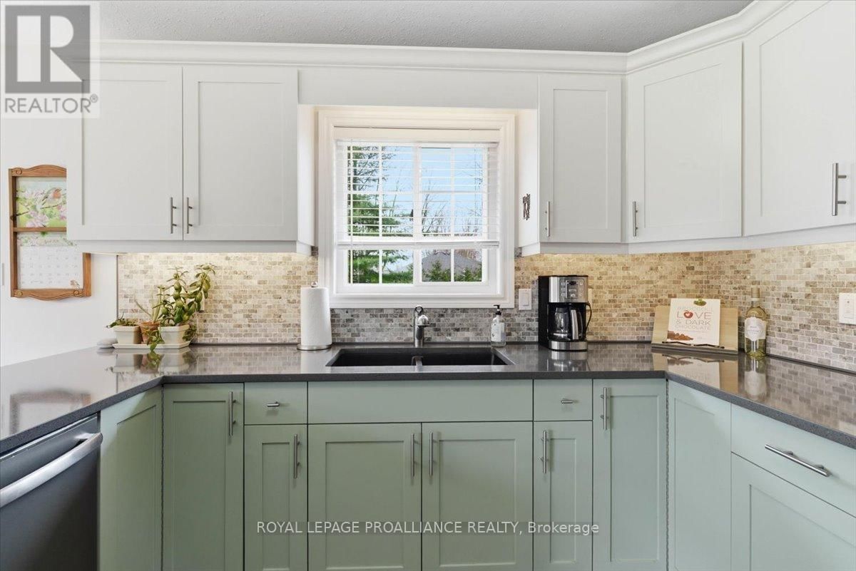 80 WHISPERING WOODS DRIVE Image 21