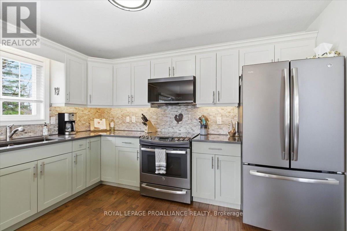 80 WHISPERING WOODS DRIVE Image 22