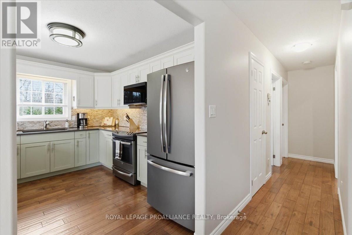 80 WHISPERING WOODS DRIVE Image 25