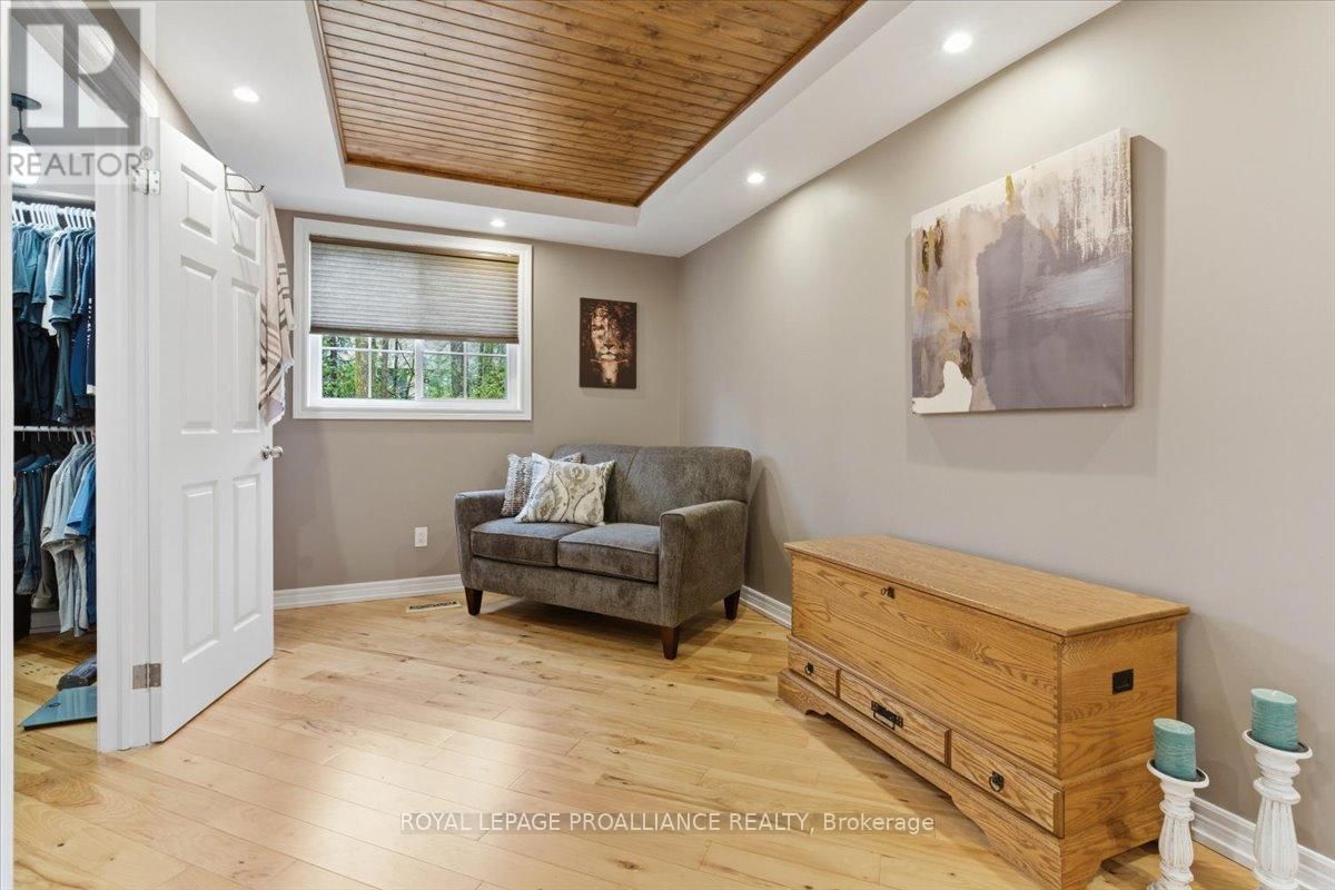 80 WHISPERING WOODS DRIVE Image 32