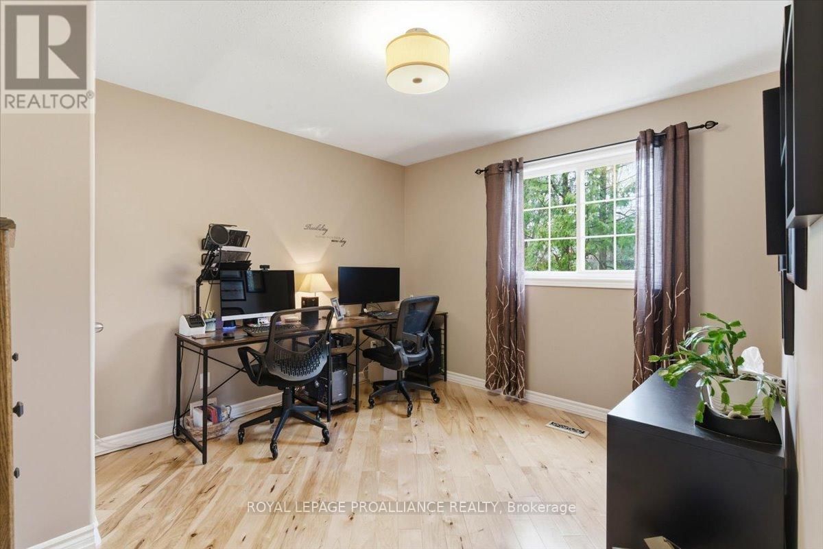 80 WHISPERING WOODS DRIVE Image 33