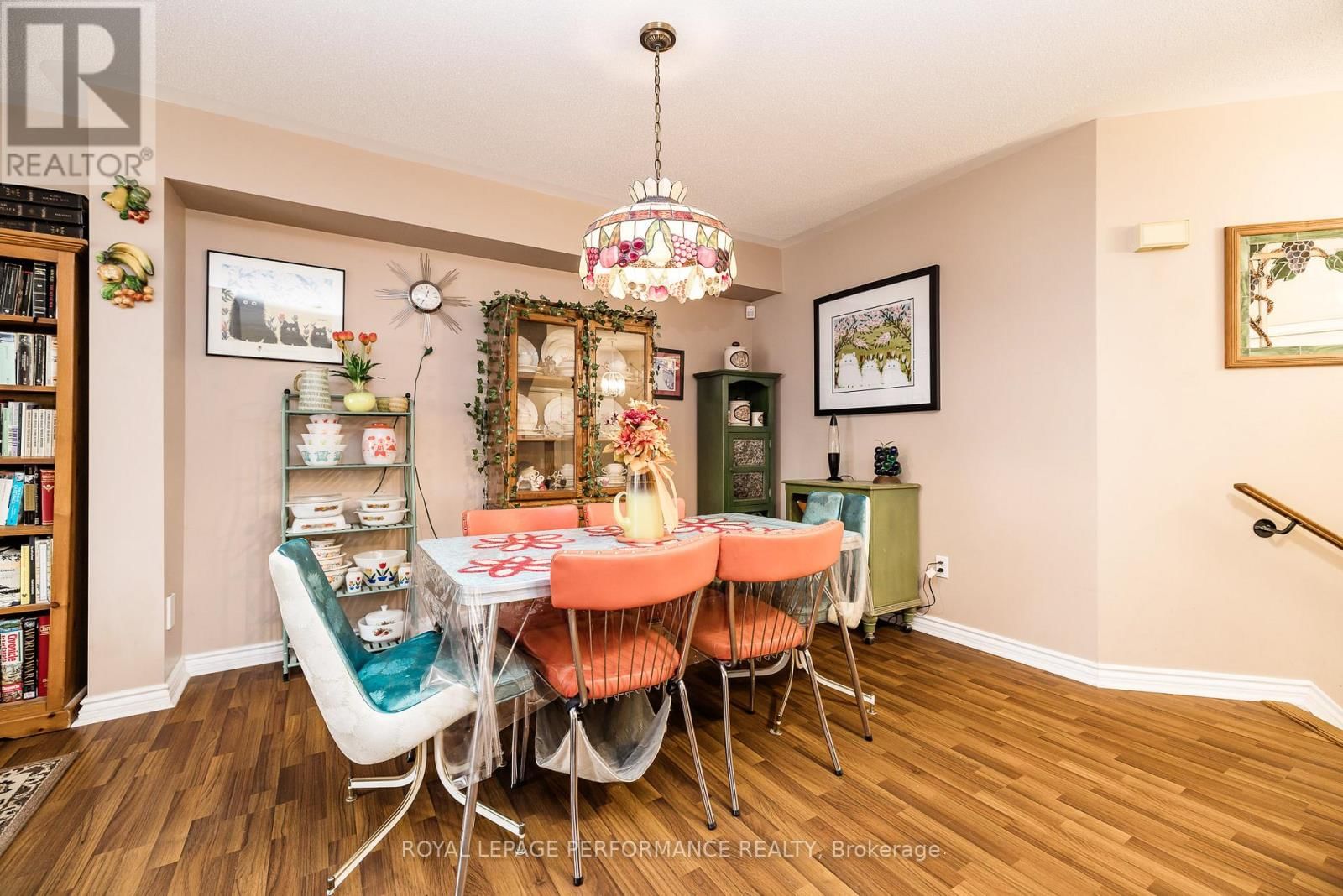 1893 HENNESSY CRESCENT Image 5