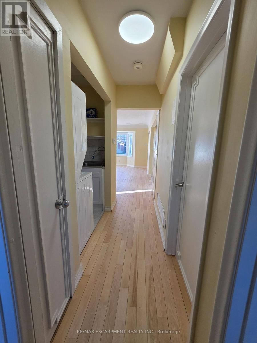 Upper - 62 RICHWILL ROAD Image 8