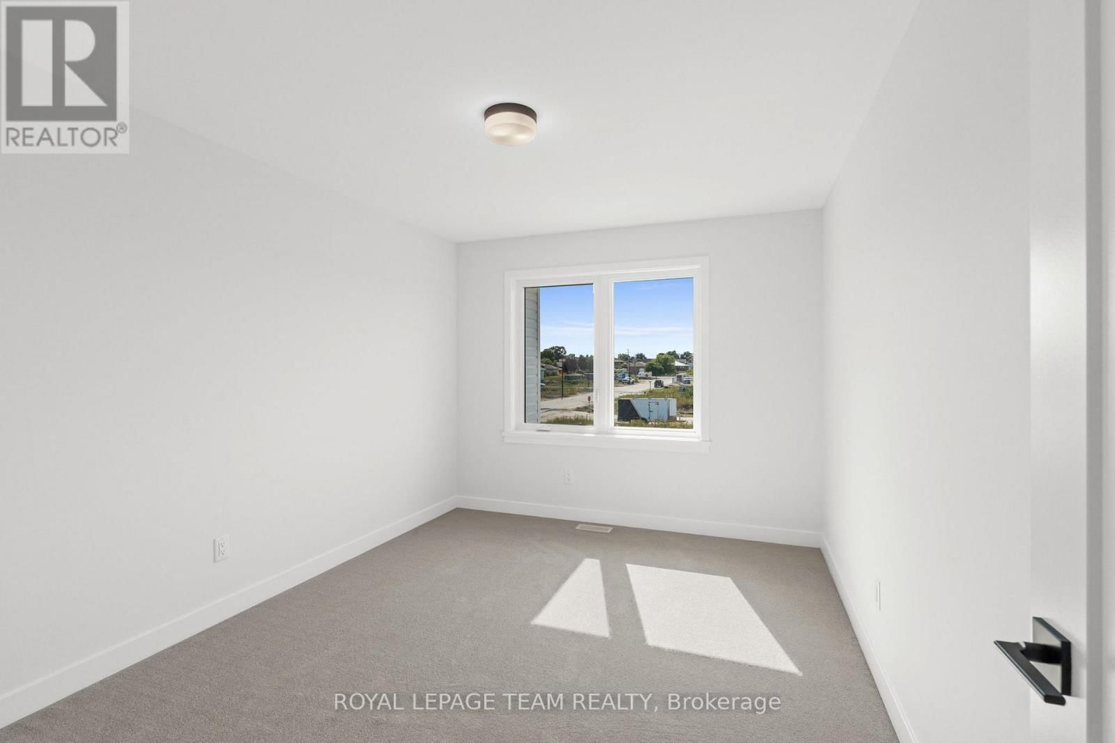 1170 MOORE STREET Image 21