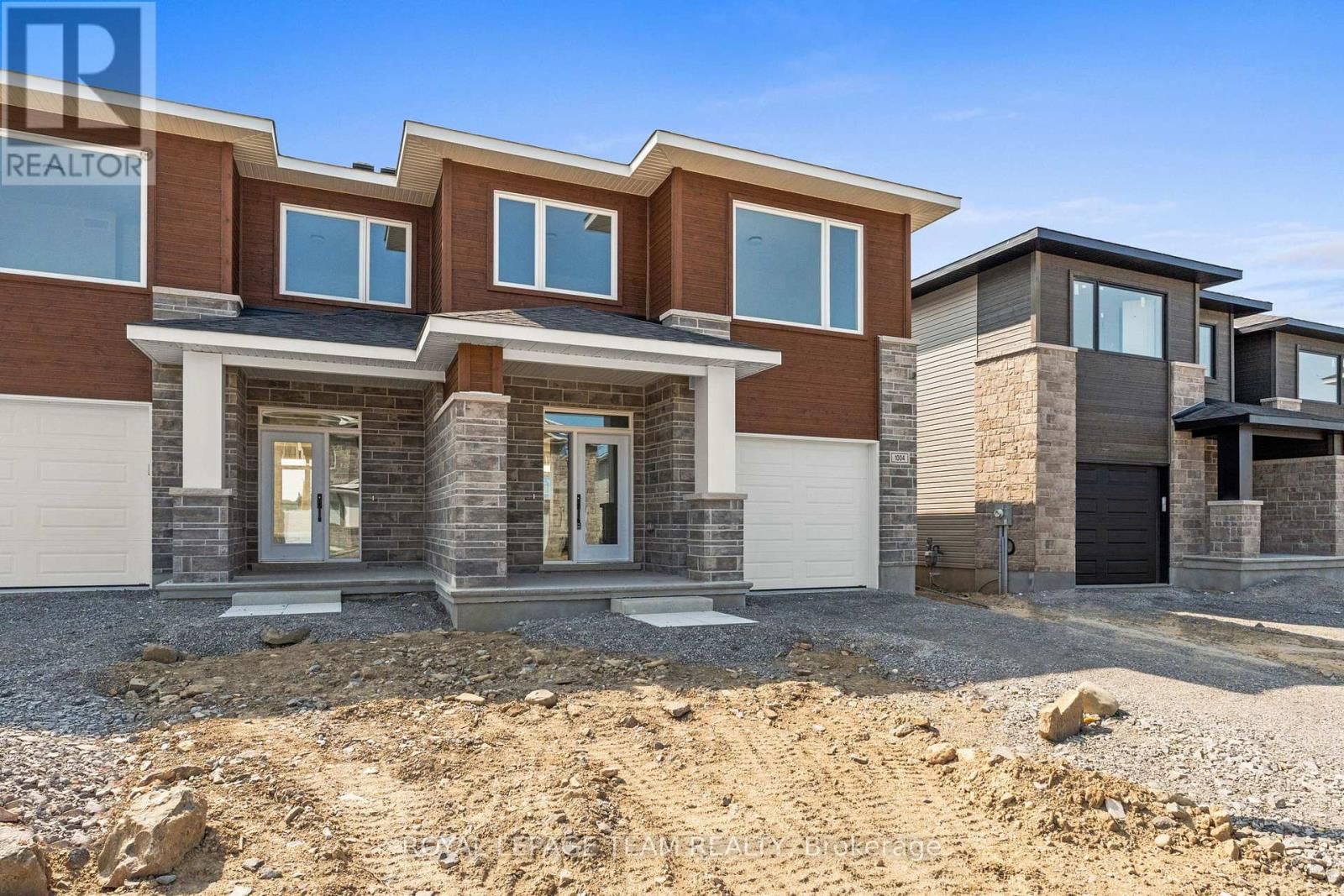 1170 MOORE STREET Image 3