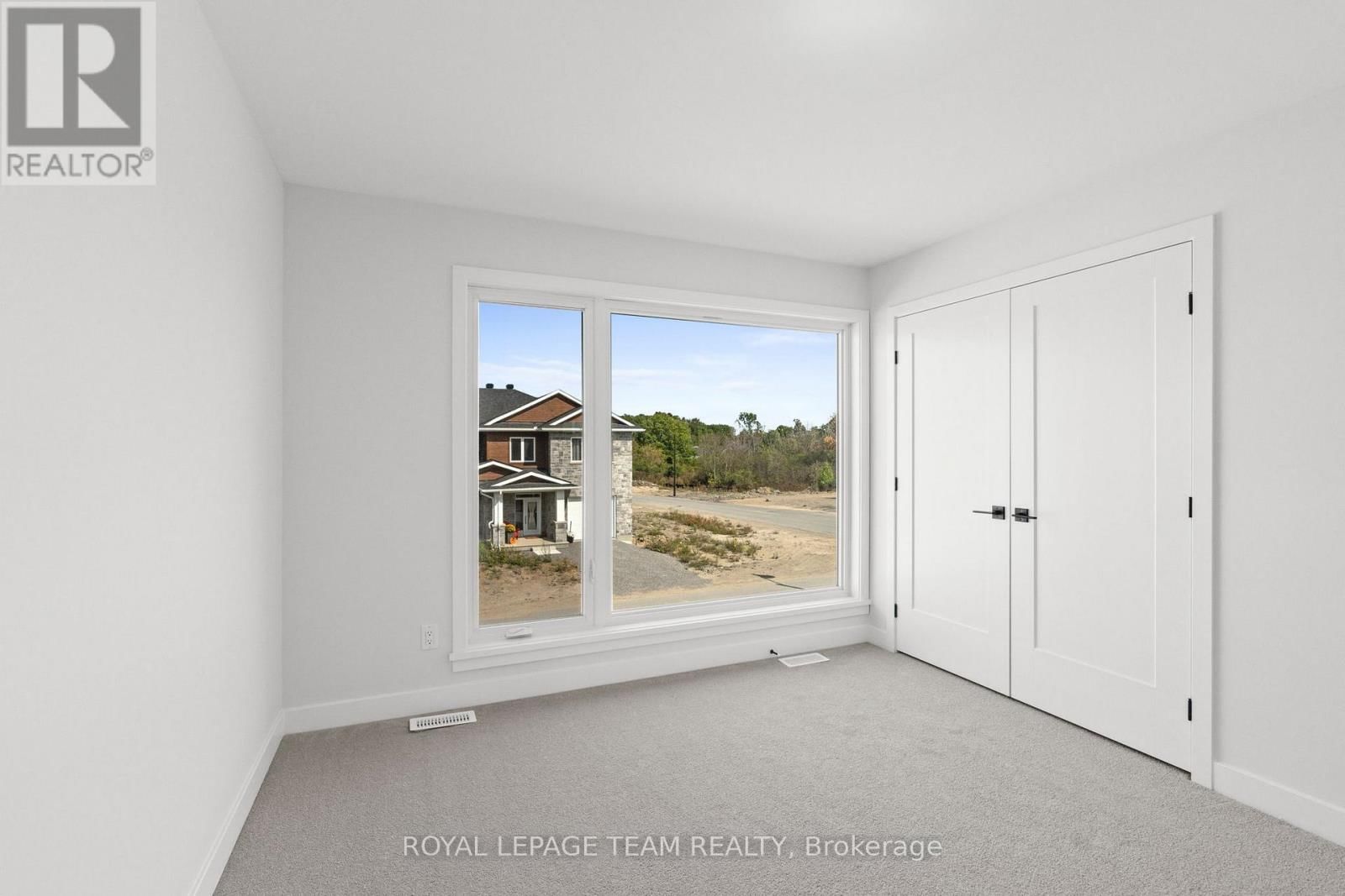 1170 MOORE STREET Image 32