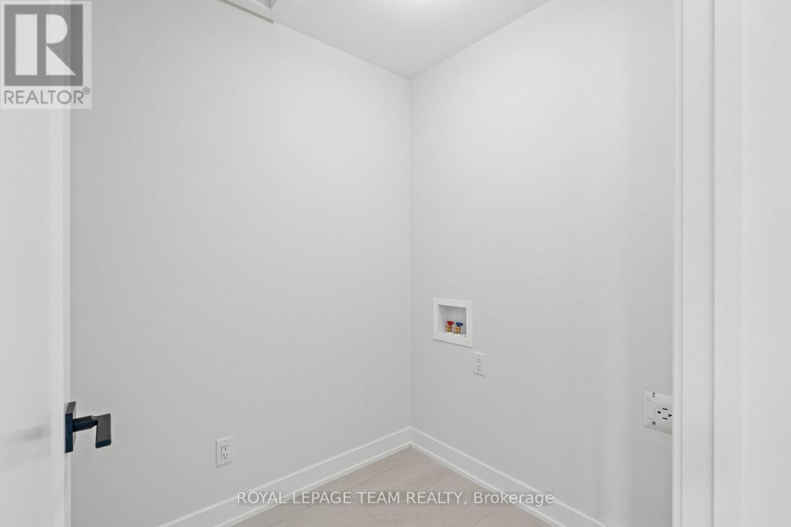 1170 MOORE STREET Image 36