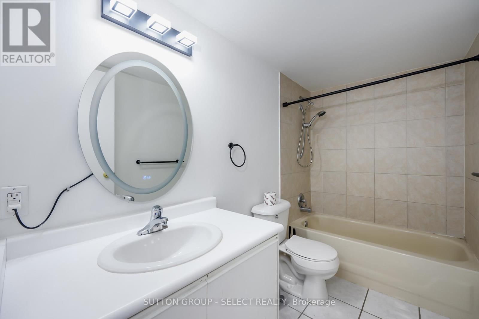 601 - 1103 JALNA BOULEVARD Image 19