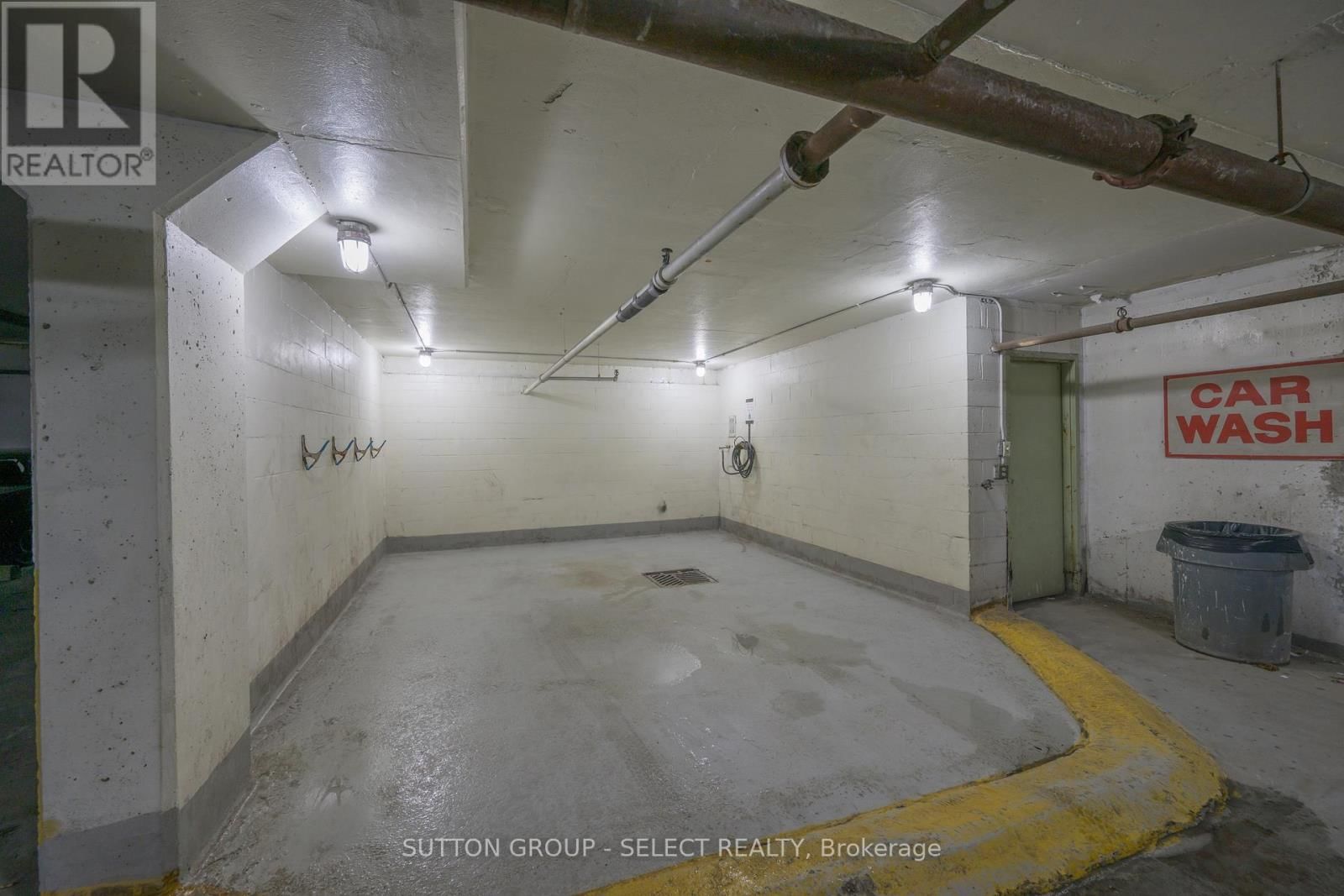 601 - 1103 JALNA BOULEVARD Image 26