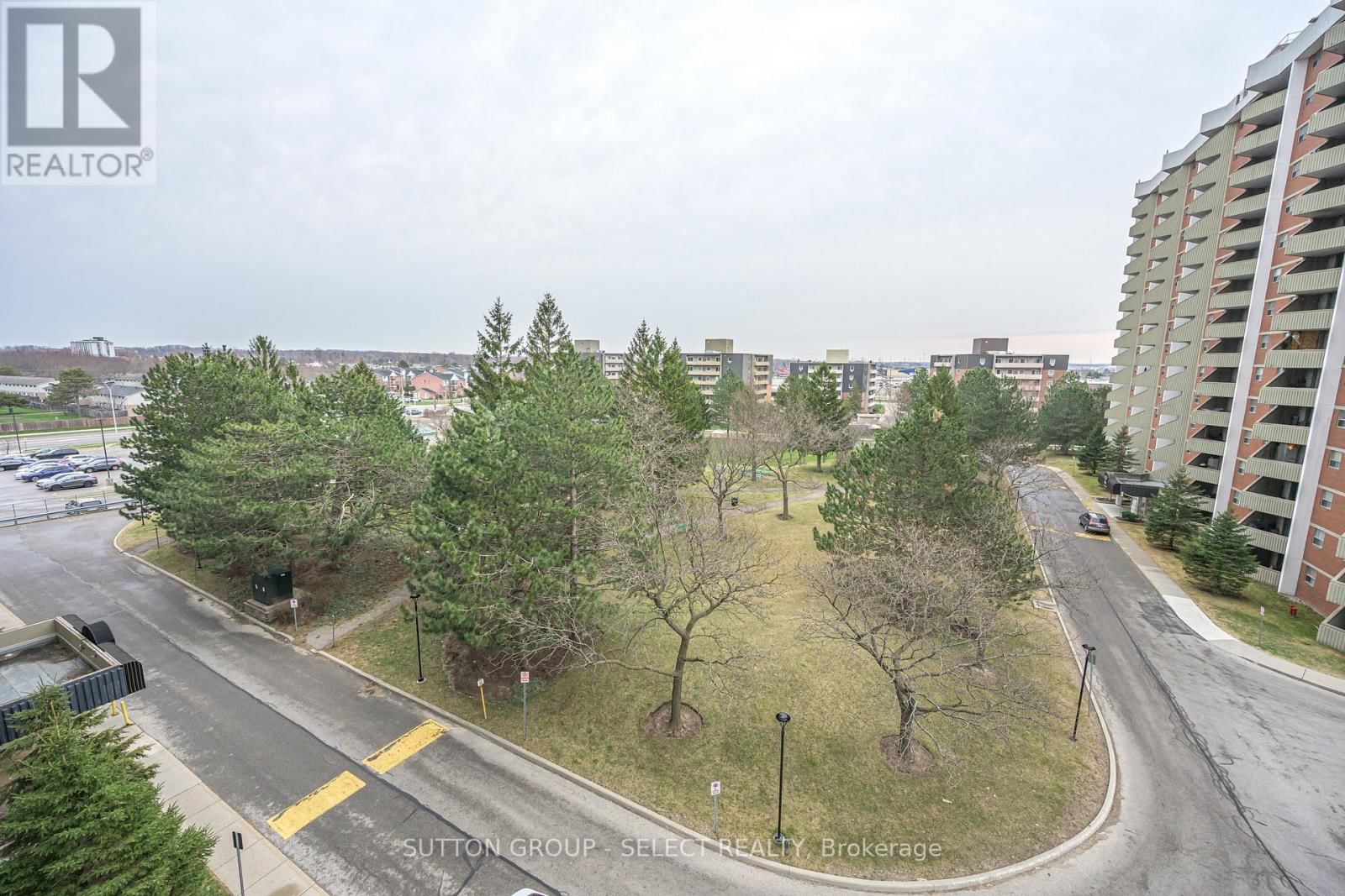 601 - 1103 JALNA BOULEVARD Image 27