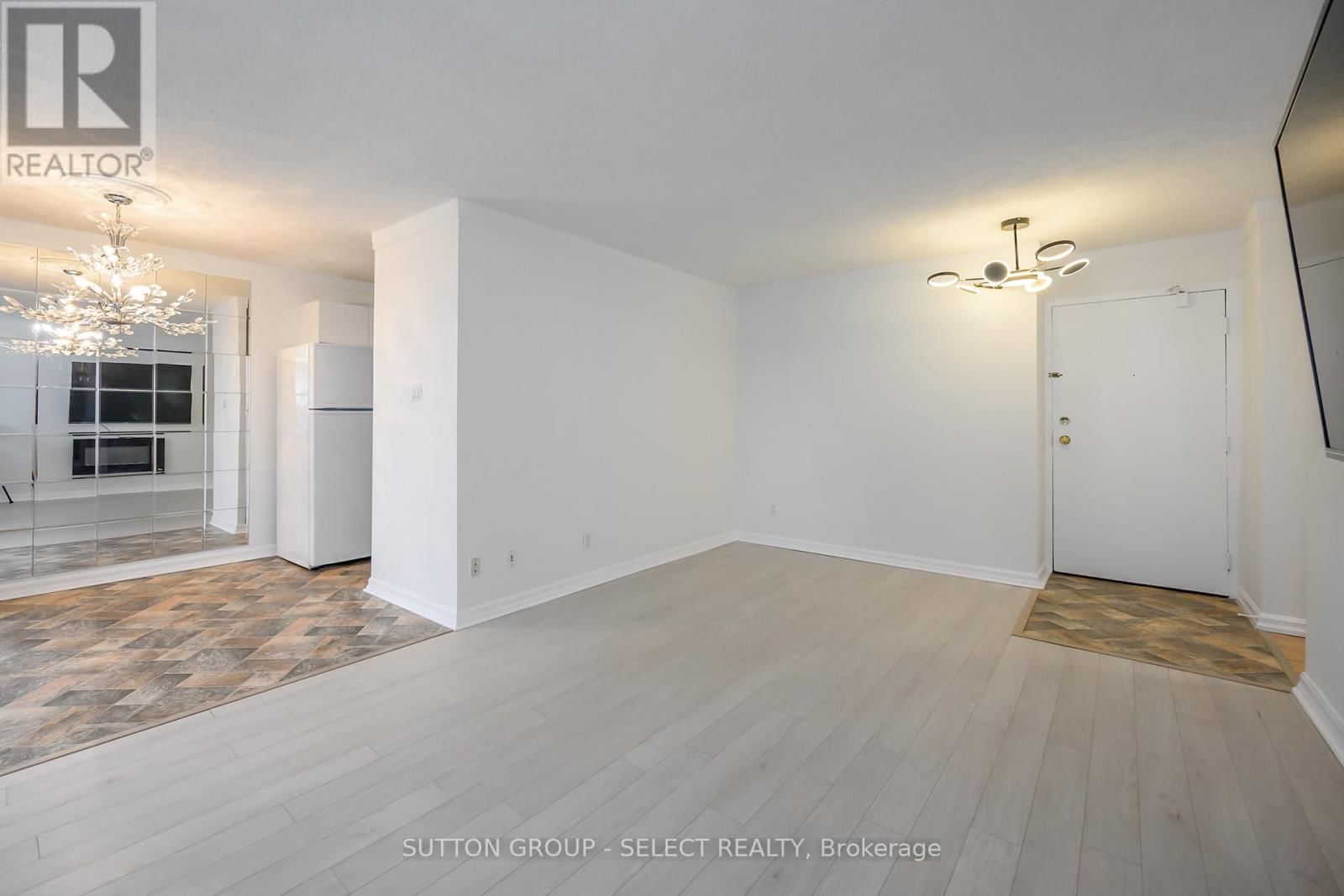 601 - 1103 JALNA BOULEVARD Image 5