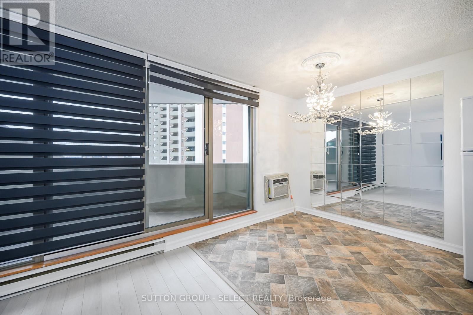 601 - 1103 JALNA BOULEVARD Image 7