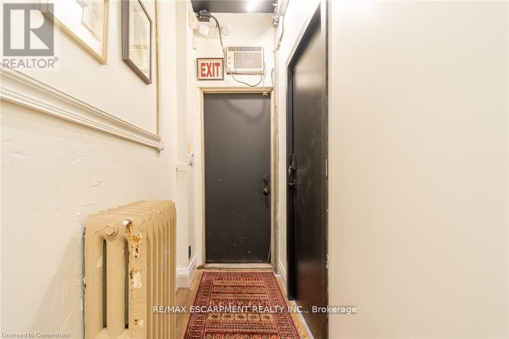 299 JAMES STREET NORTH Image 4