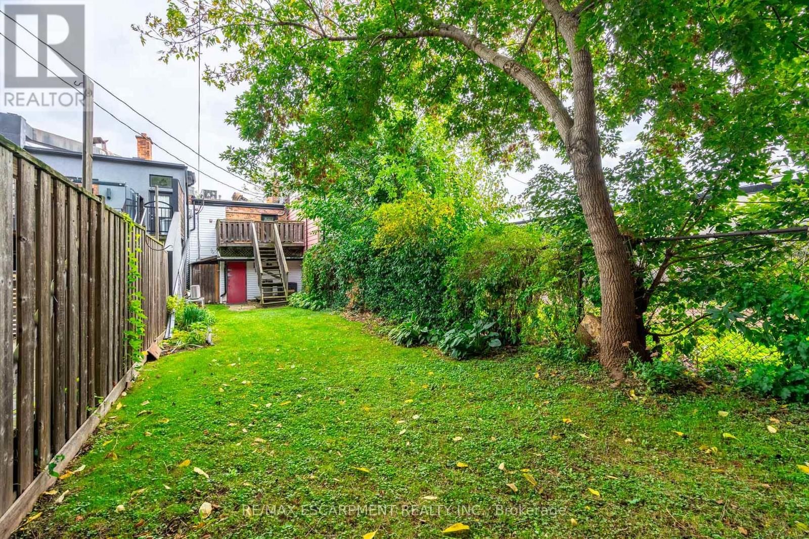 299 JAMES STREET NORTH Image 46