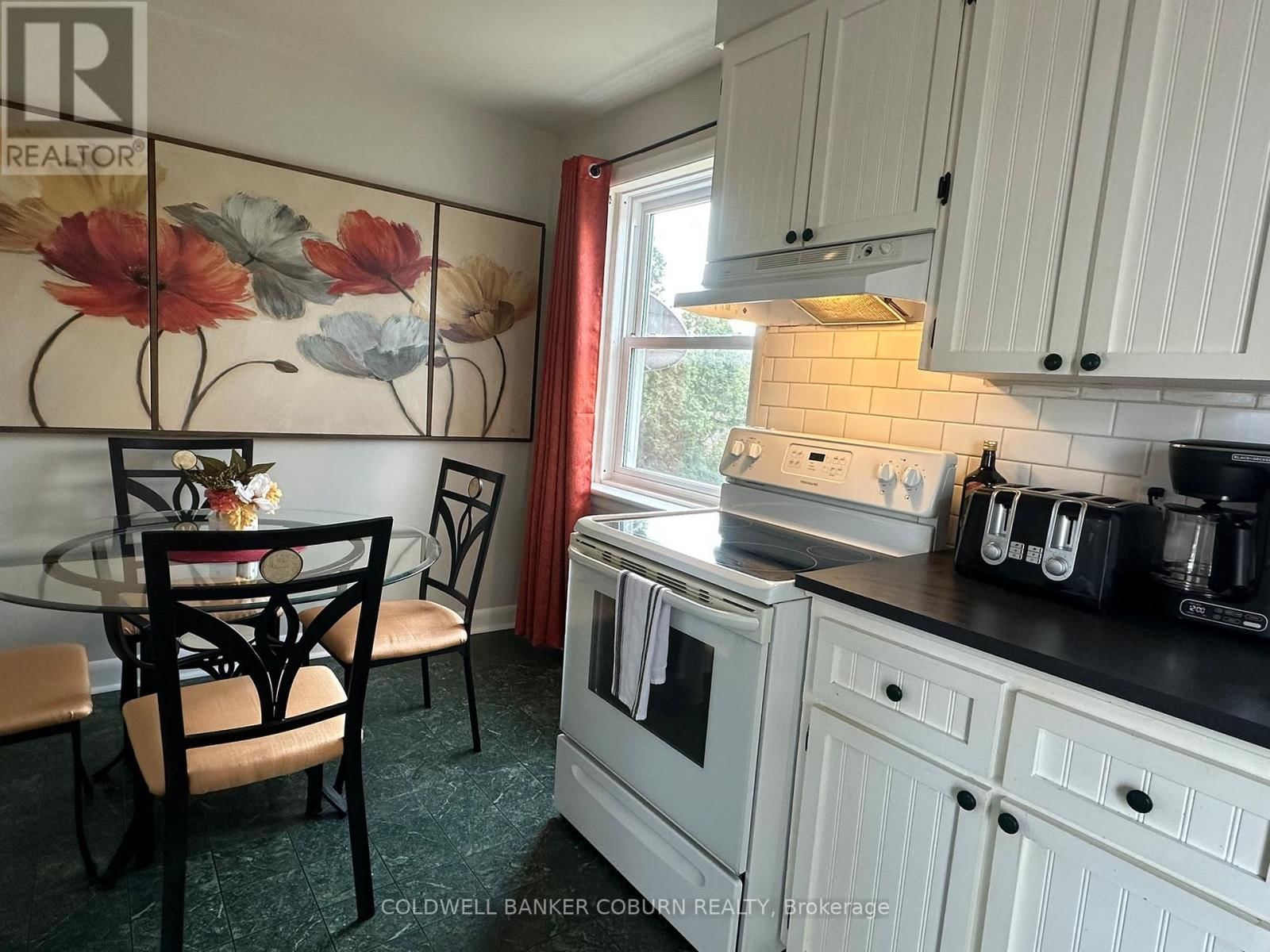 22 CASSELMAN ROAD Image 3