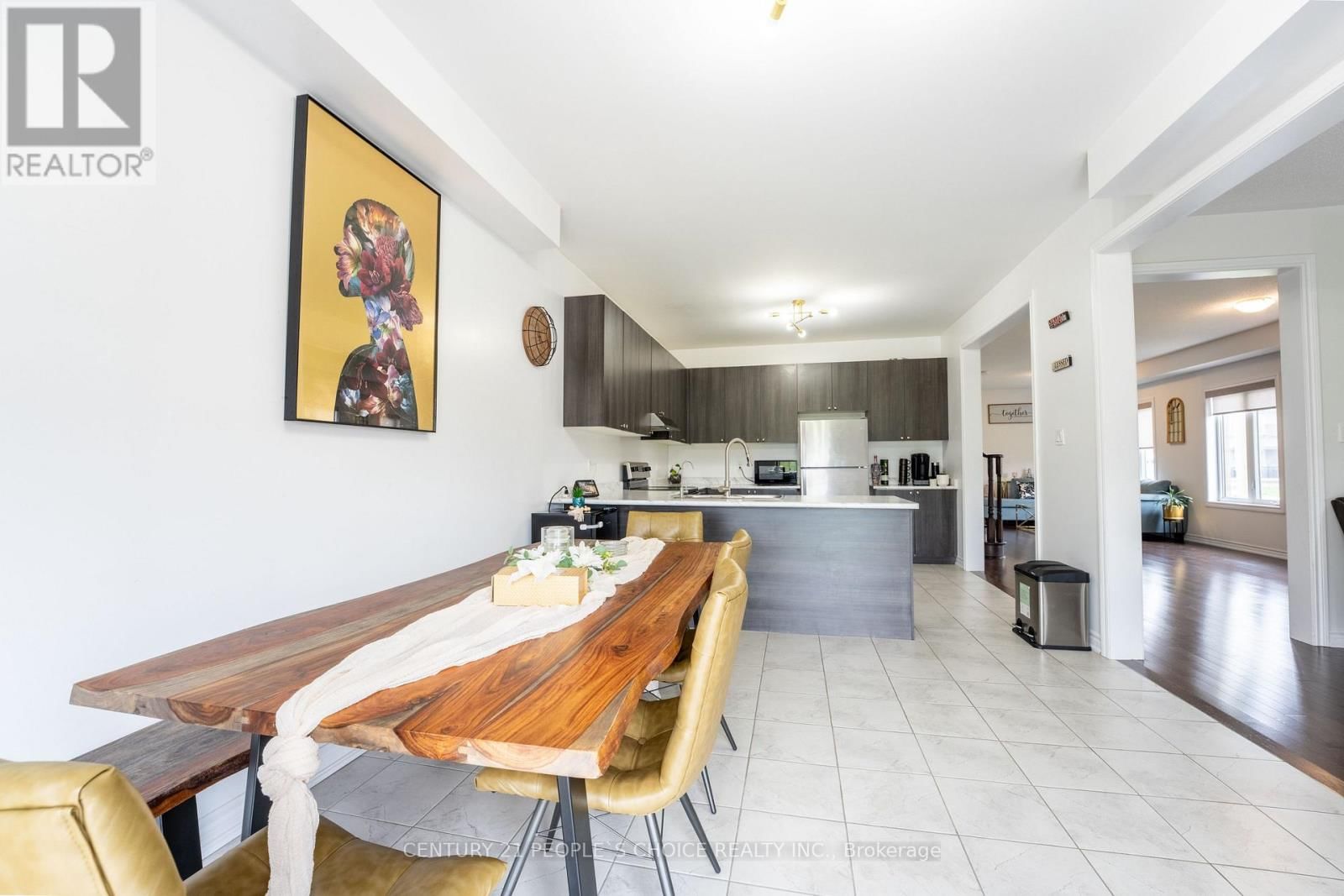 110 ELM STREET Image 17