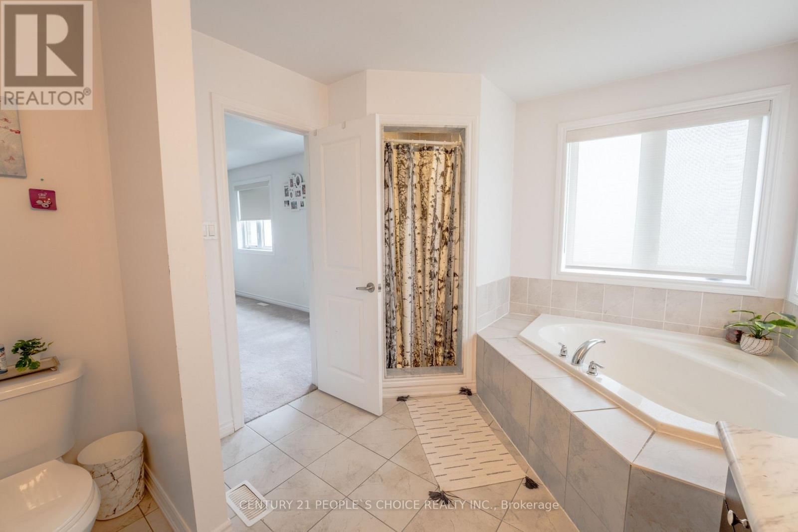 110 ELM STREET Image 31