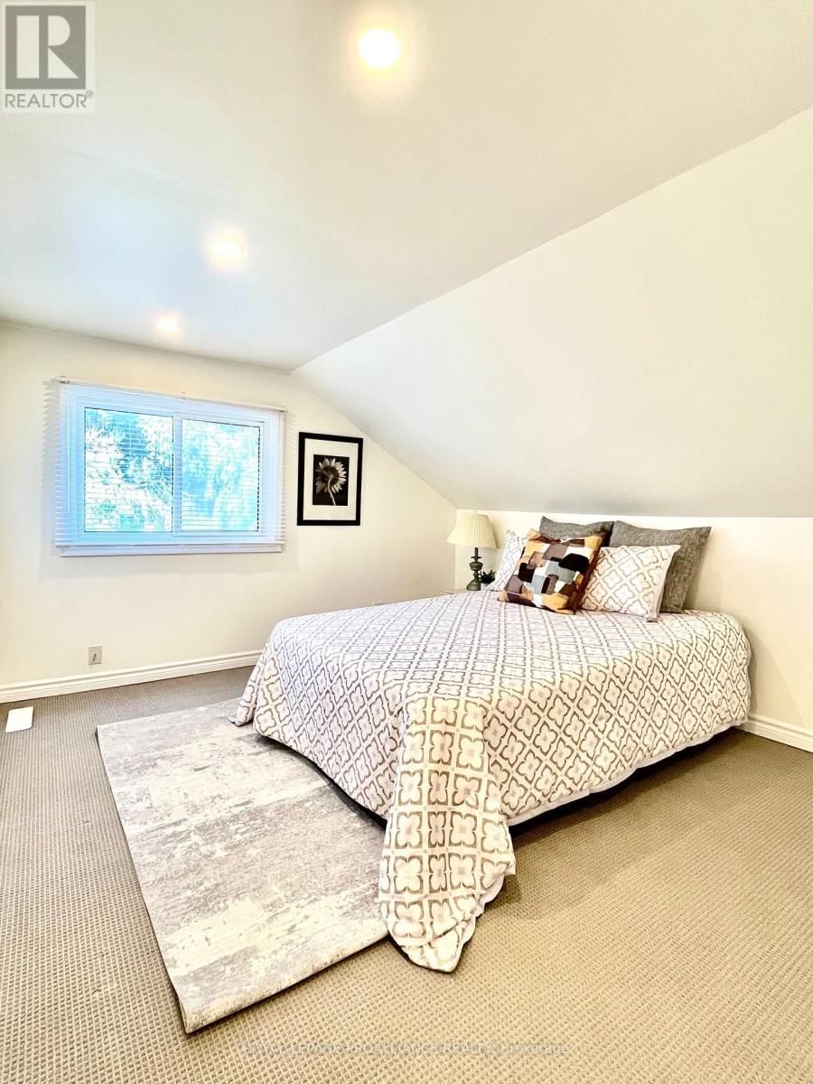 90-92 CAVAN STREET Image 18