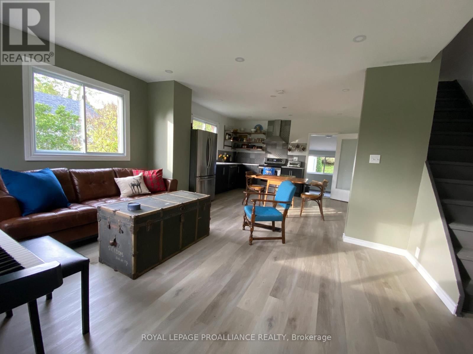 90-92 CAVAN STREET Image 23