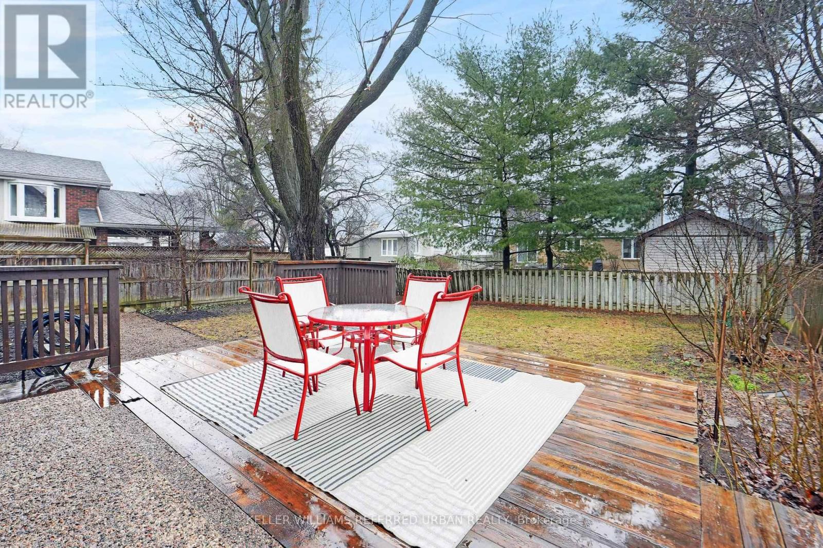 682 GLENHURST CRESCENT Image 29