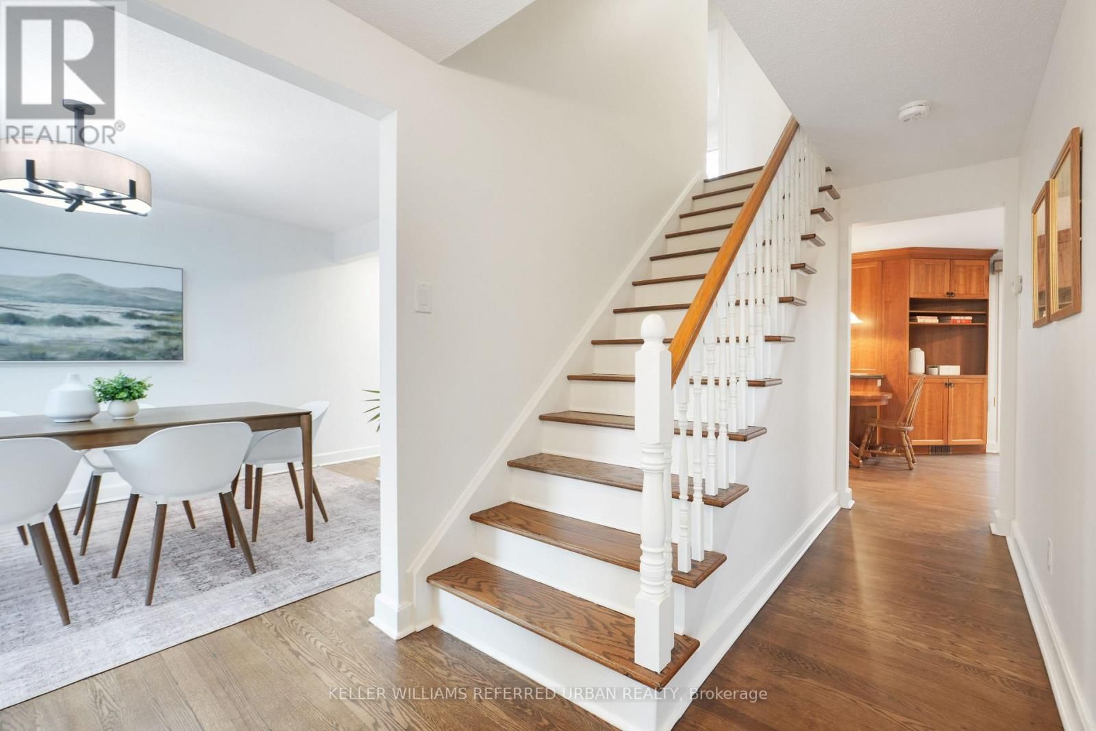 682 GLENHURST CRESCENT Image 5