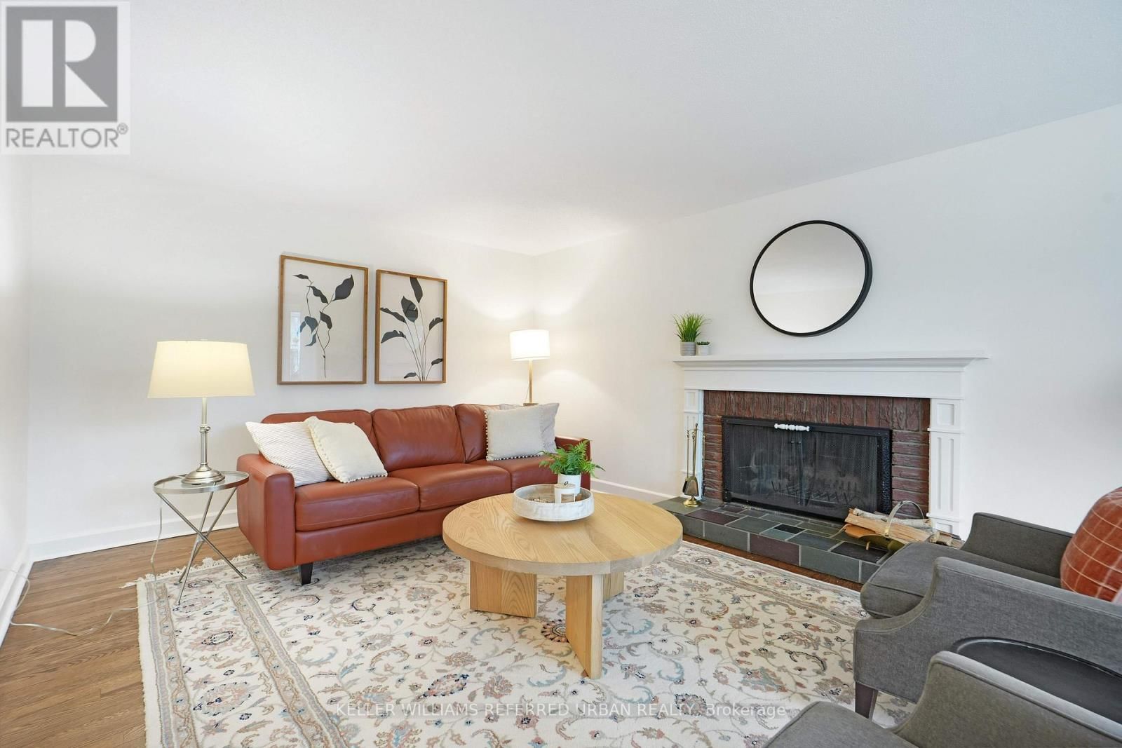 682 GLENHURST CRESCENT Image 6