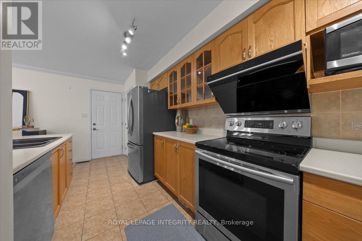 236 WABISKAW PRIVATE Image 10