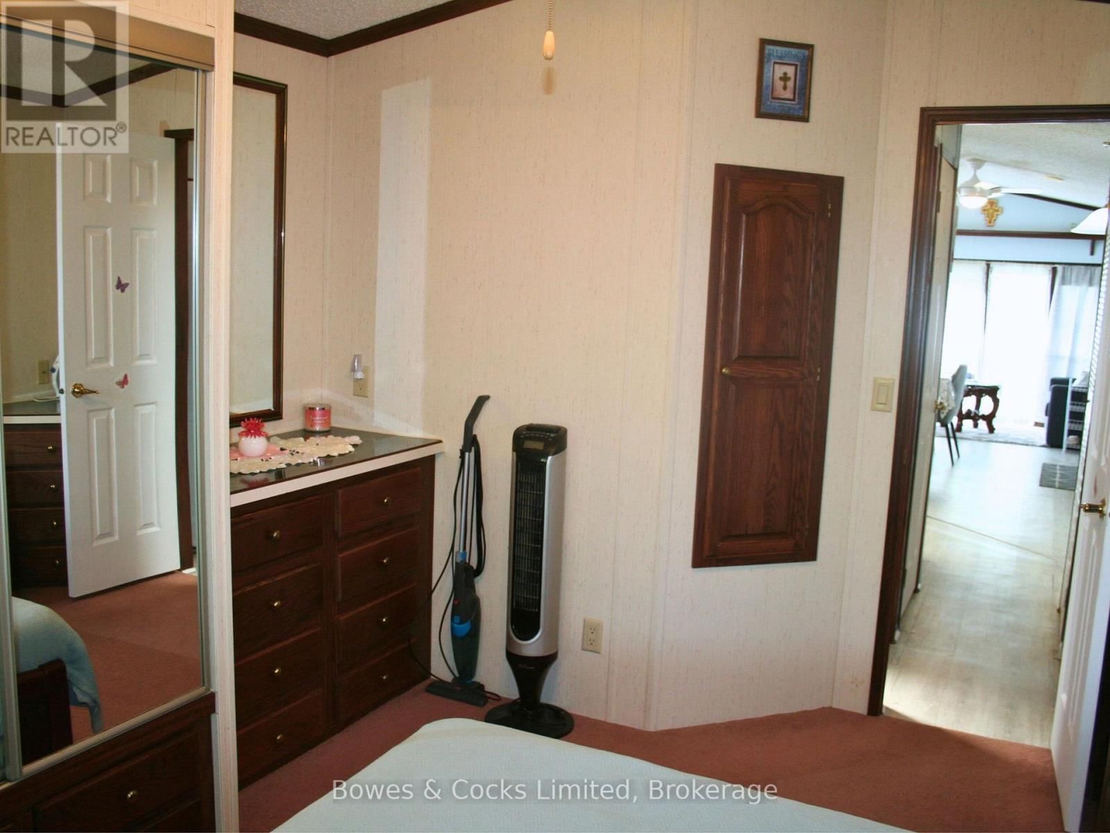 13 TRILLIUM DRIVE Image 15