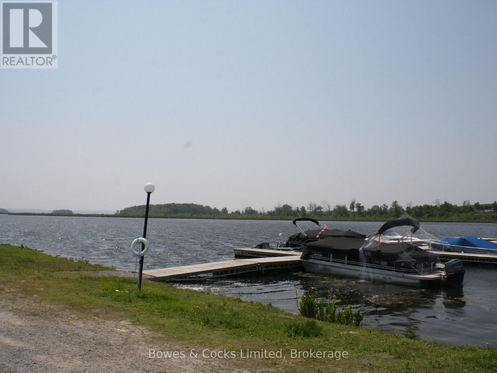 13 TRILLIUM DRIVE Image 24