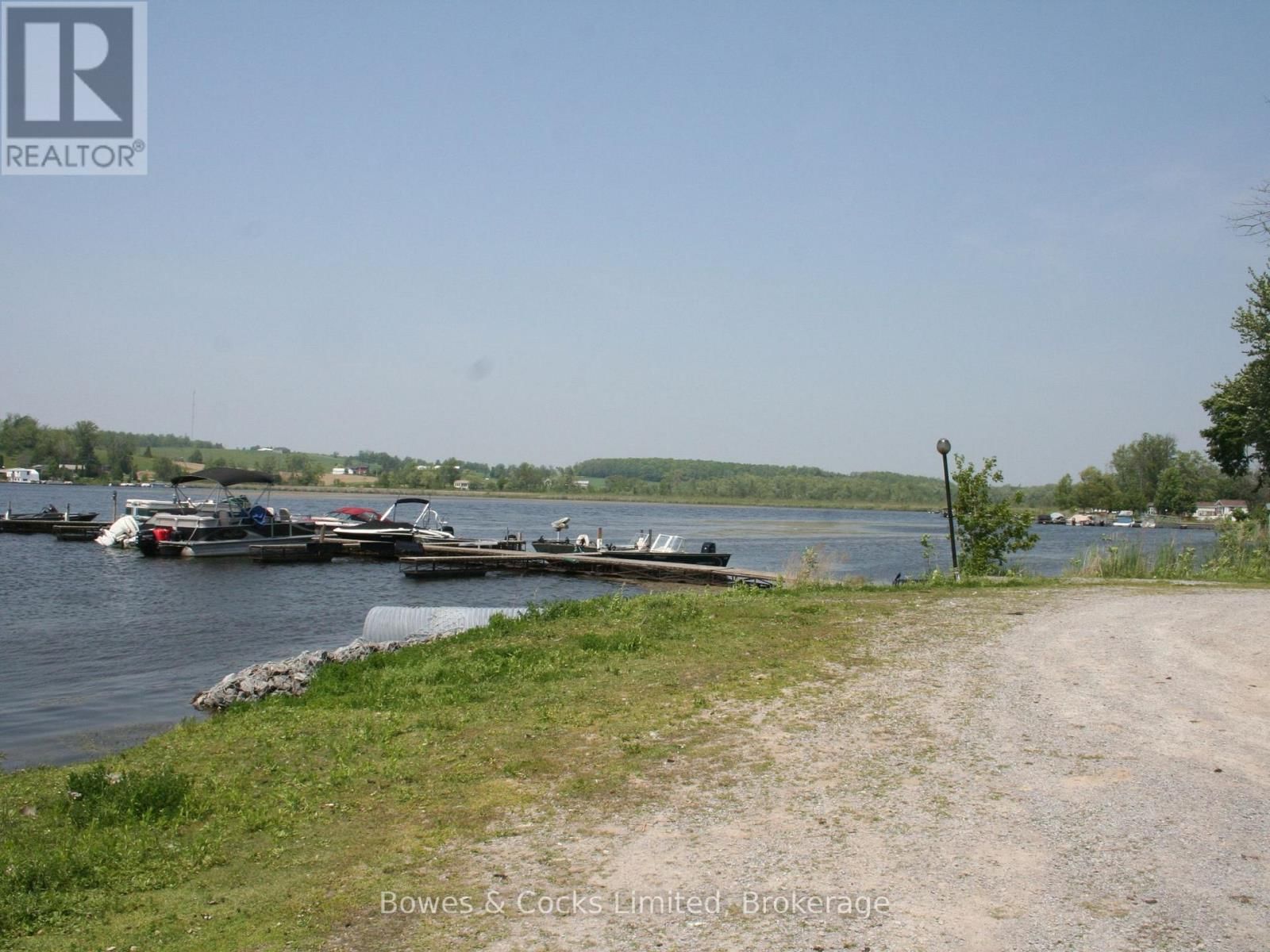 13 TRILLIUM DRIVE Image 25