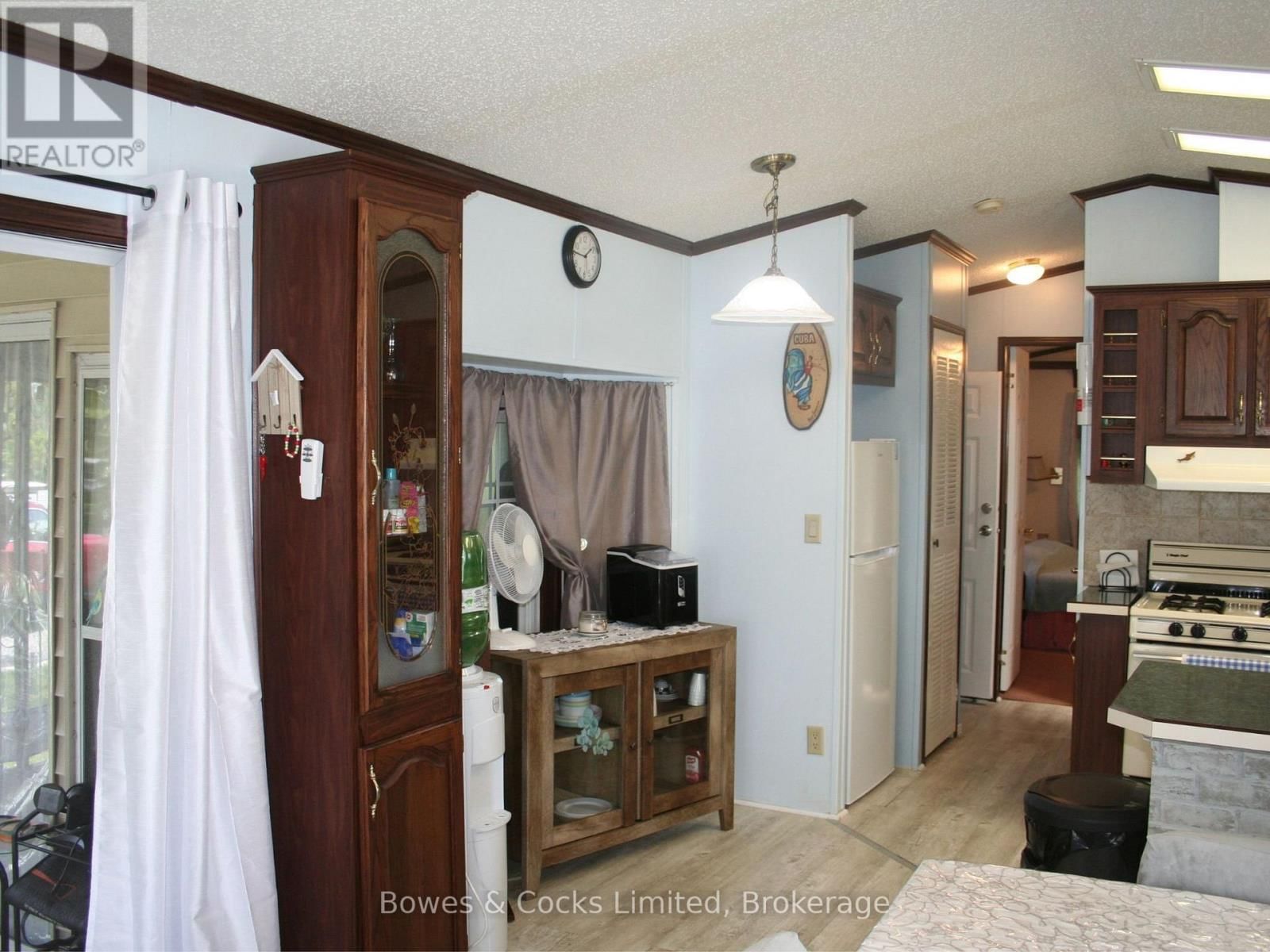 13 TRILLIUM DRIVE Image 8