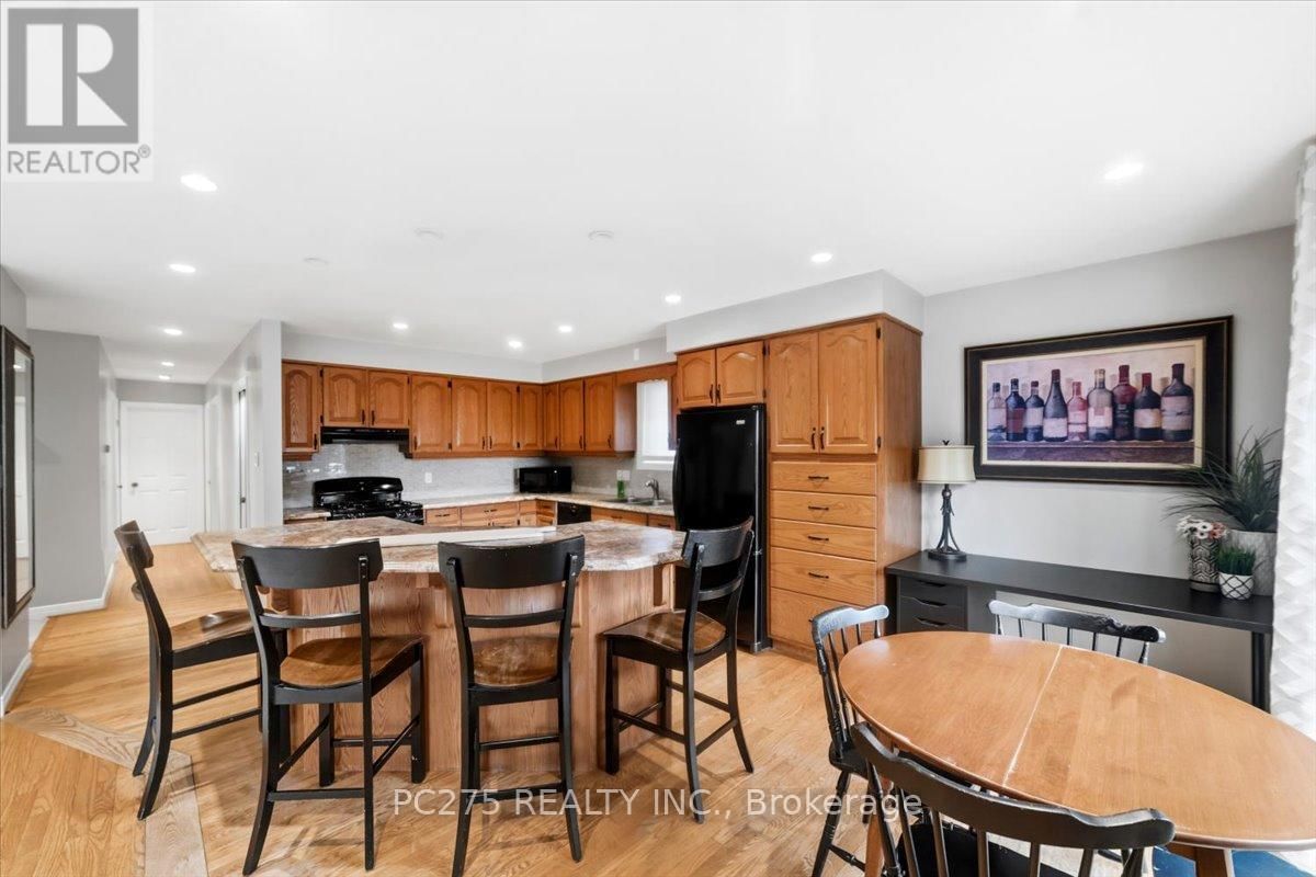 105 GIBSON CRESCENT Image 5