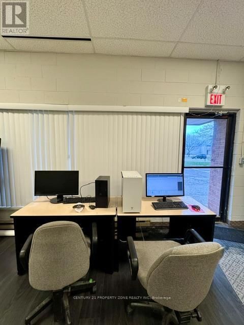 6 - 100 SHELDON DRIVE Image 10