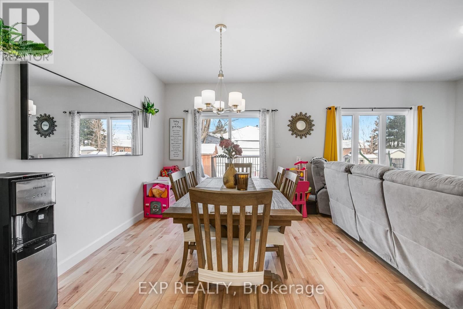 211 MABEL ROAD Image 11