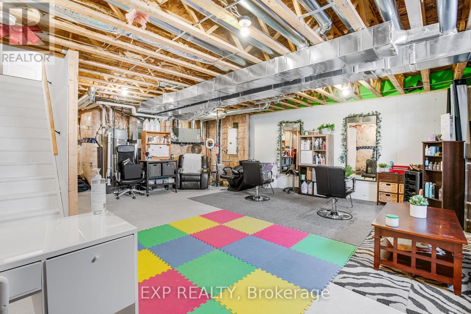 211 MABEL ROAD Image 26