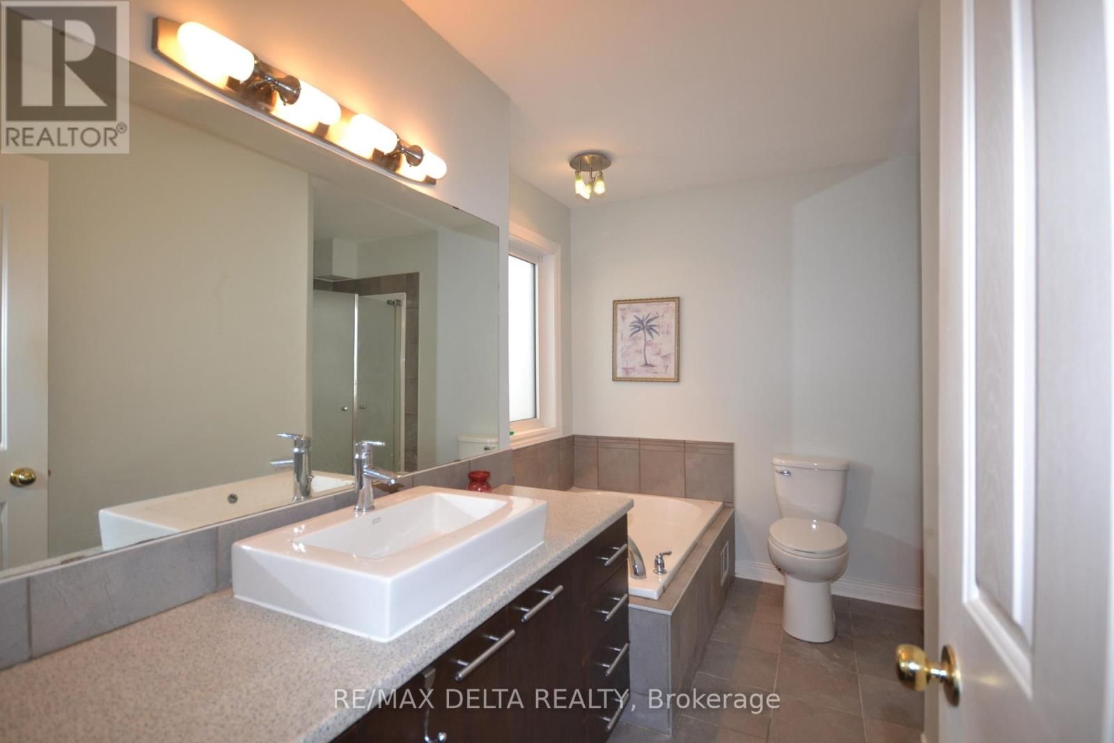 2201 CECILE CRESCENT Image 7