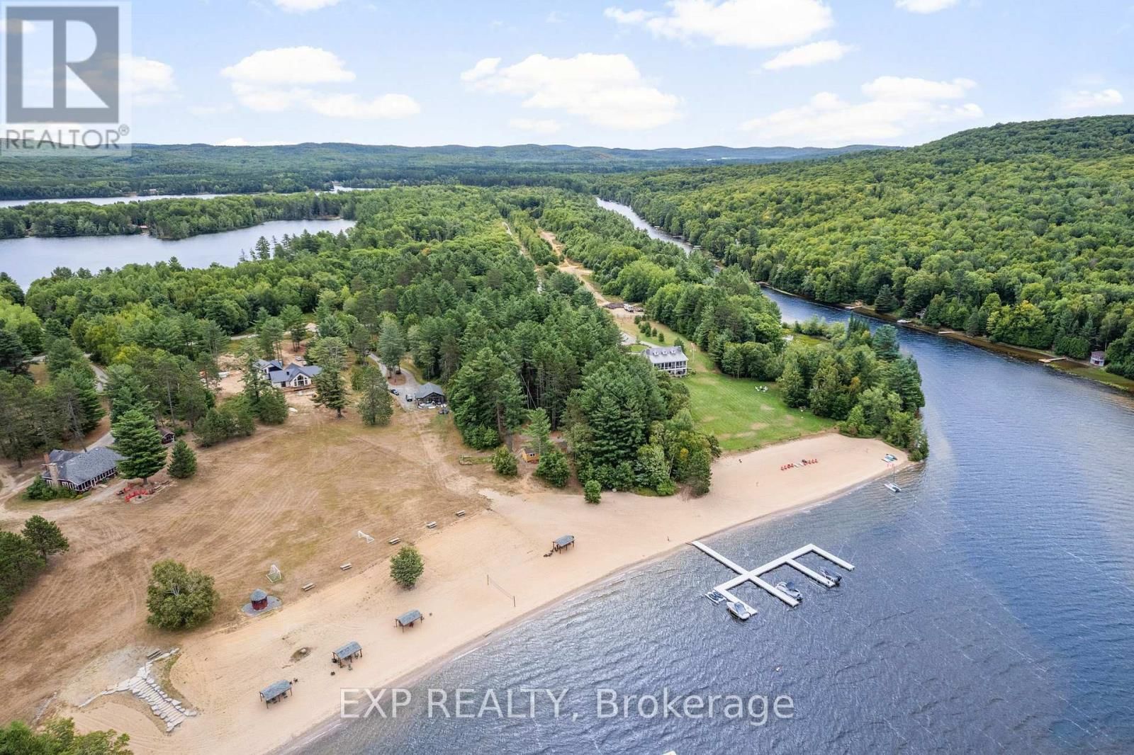 148 SANDY SHORES TRAIL Image 32