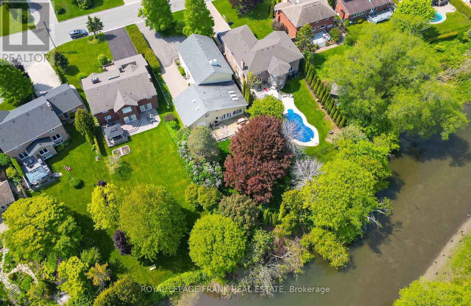 40 TREMAINE TERRACE Image 10