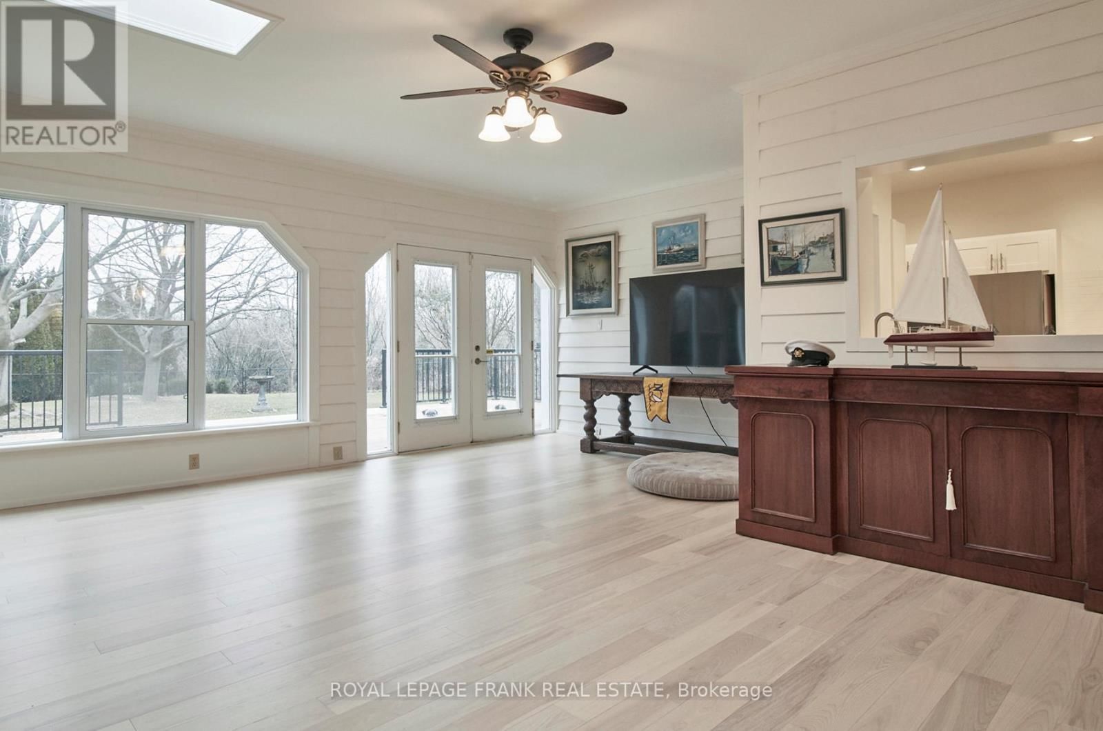 40 TREMAINE TERRACE Image 21