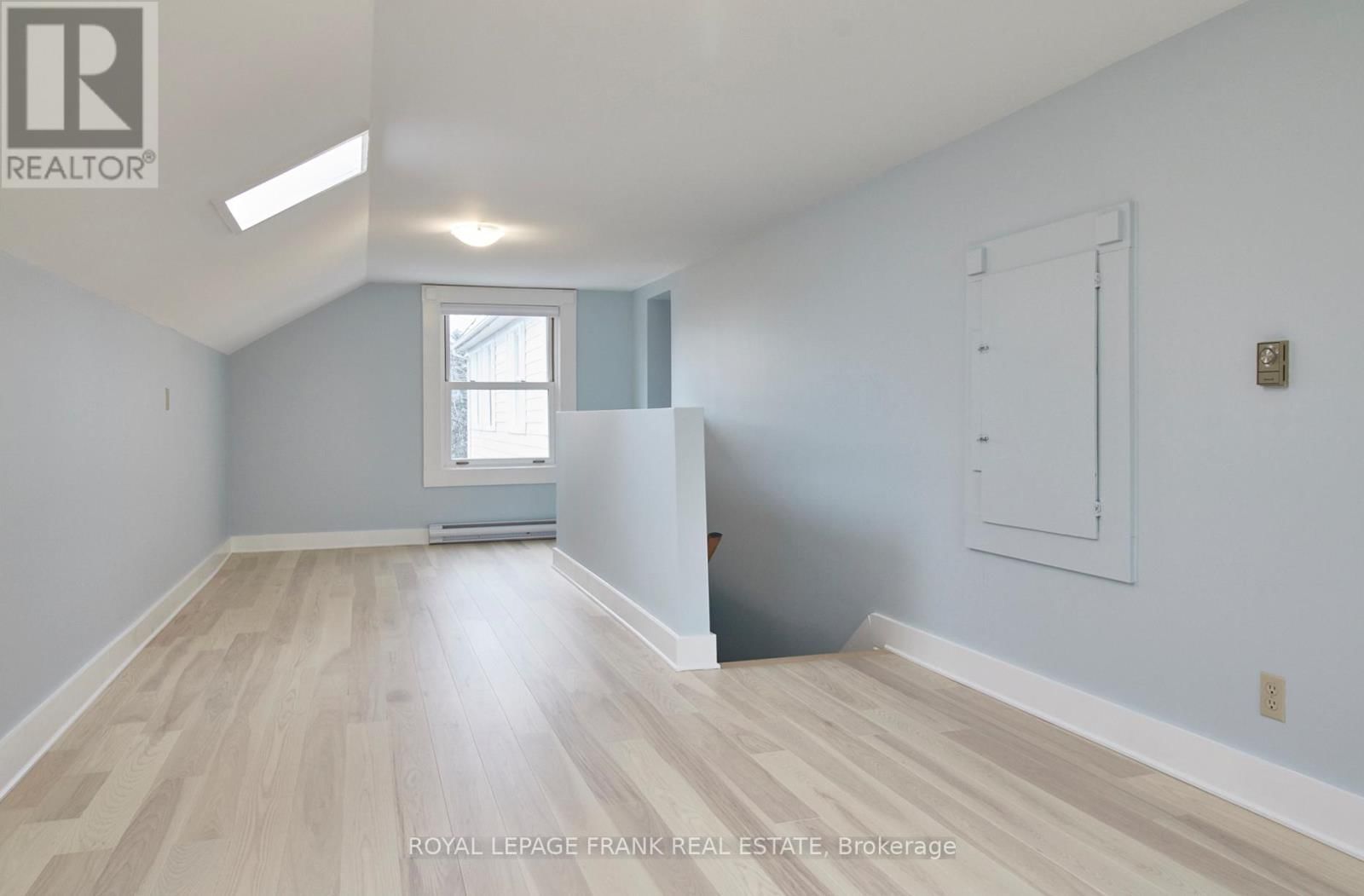 40 TREMAINE TERRACE Image 30