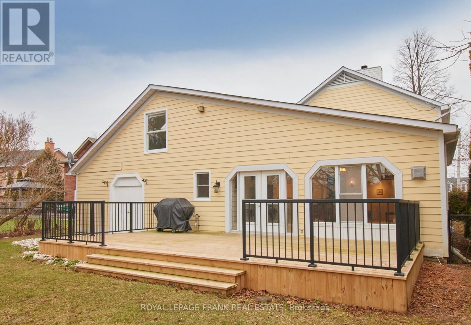 40 TREMAINE TERRACE Image 34