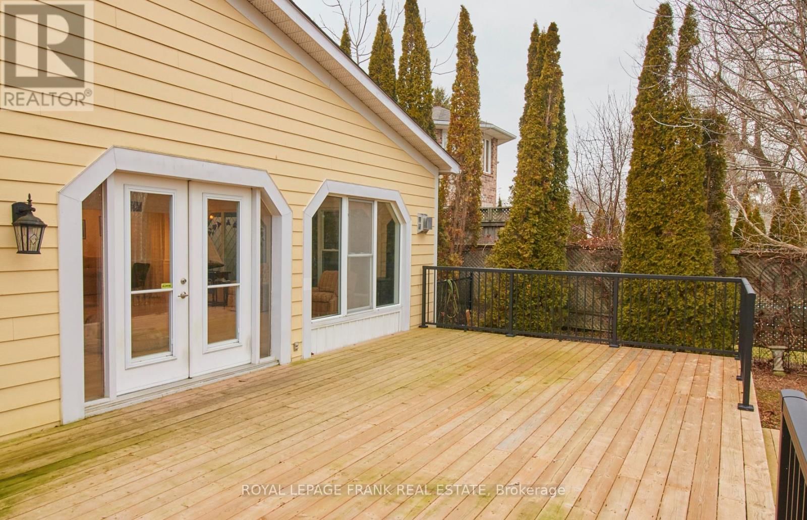 40 TREMAINE TERRACE Image 35