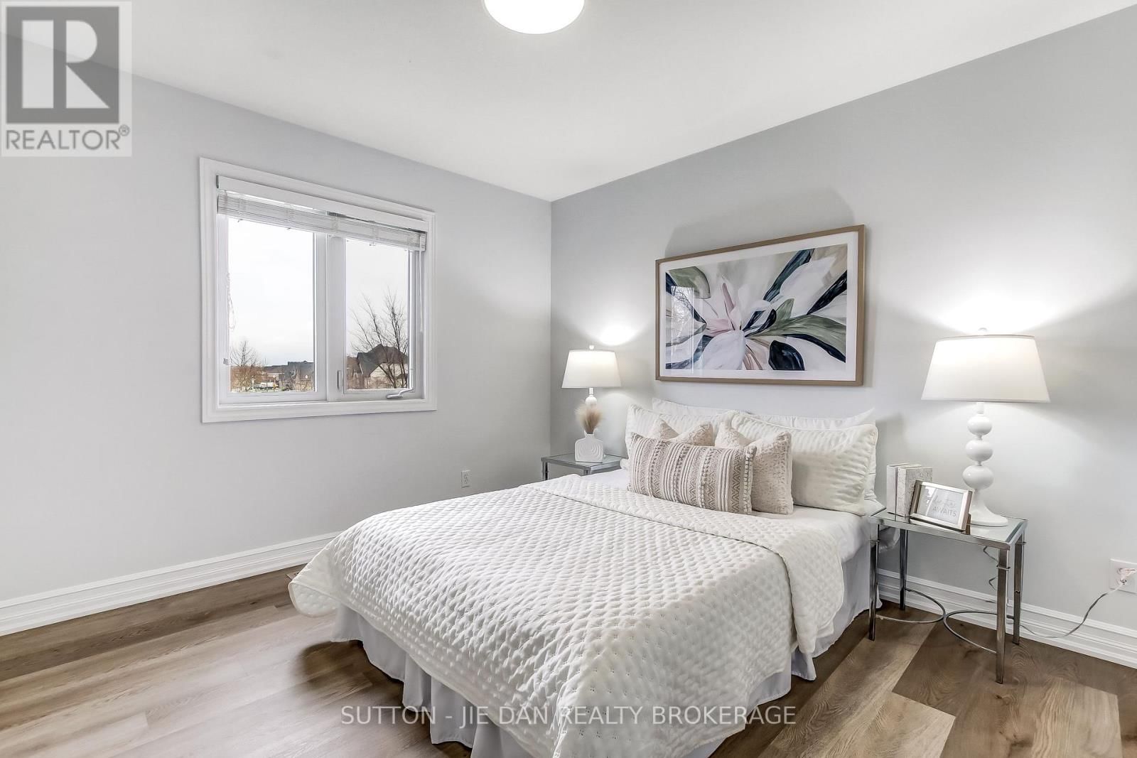 328 PLANE TREE DRIVE Image 18