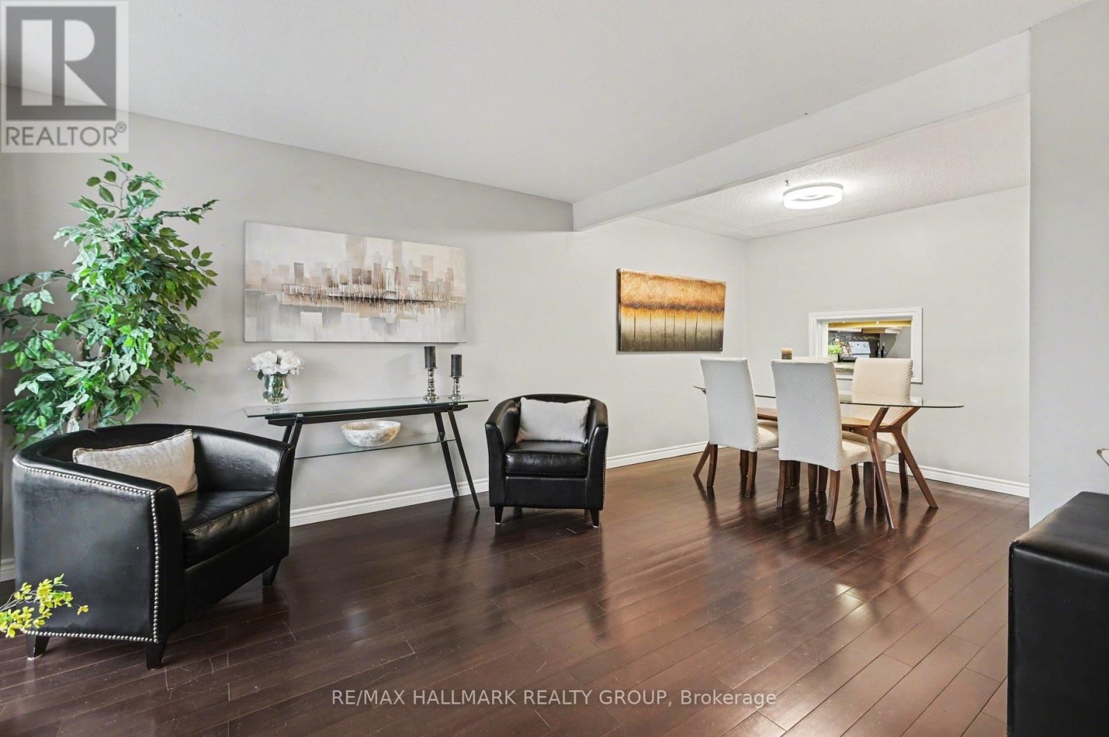 907E ELMSMERE ROAD Image 4