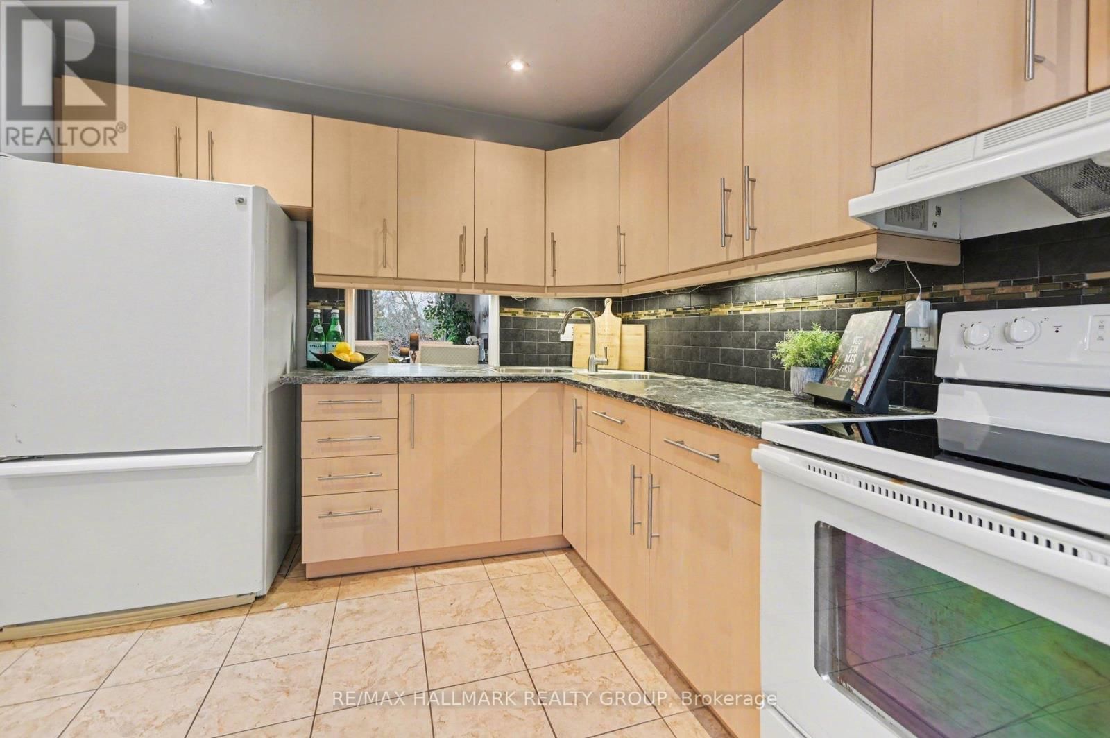 907E ELMSMERE ROAD Image 8