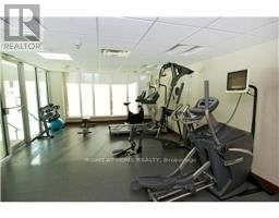 702 - 200 RIDEAU STREET Image 17