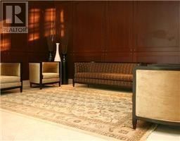 702 - 200 RIDEAU STREET Image 3