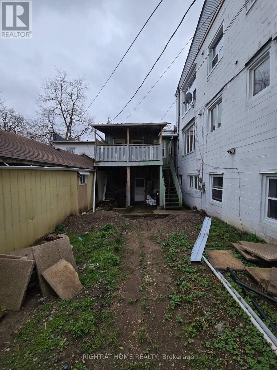 KING STREET EAST Image 2