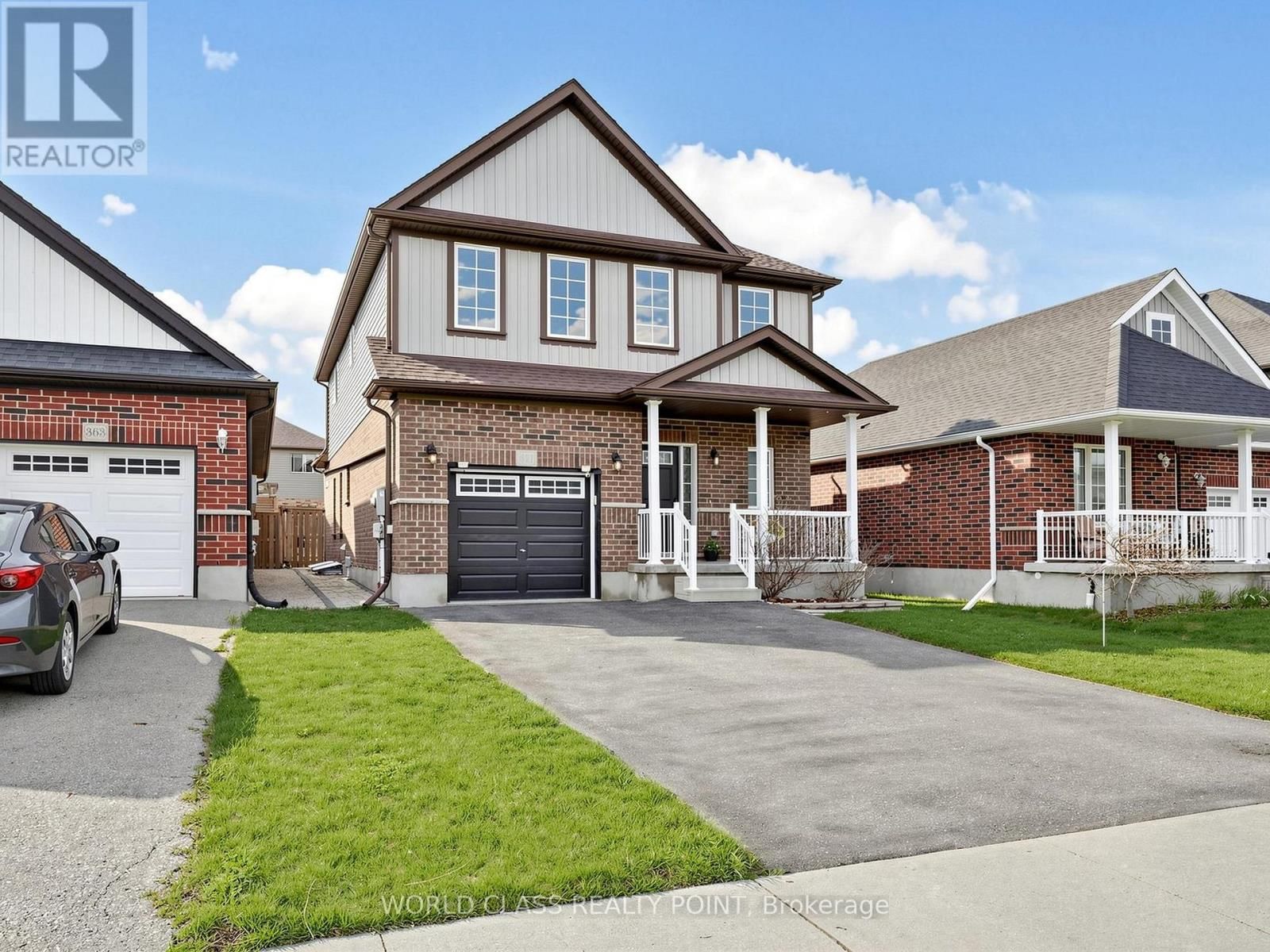 371 FINORO CRESCENT Image 3